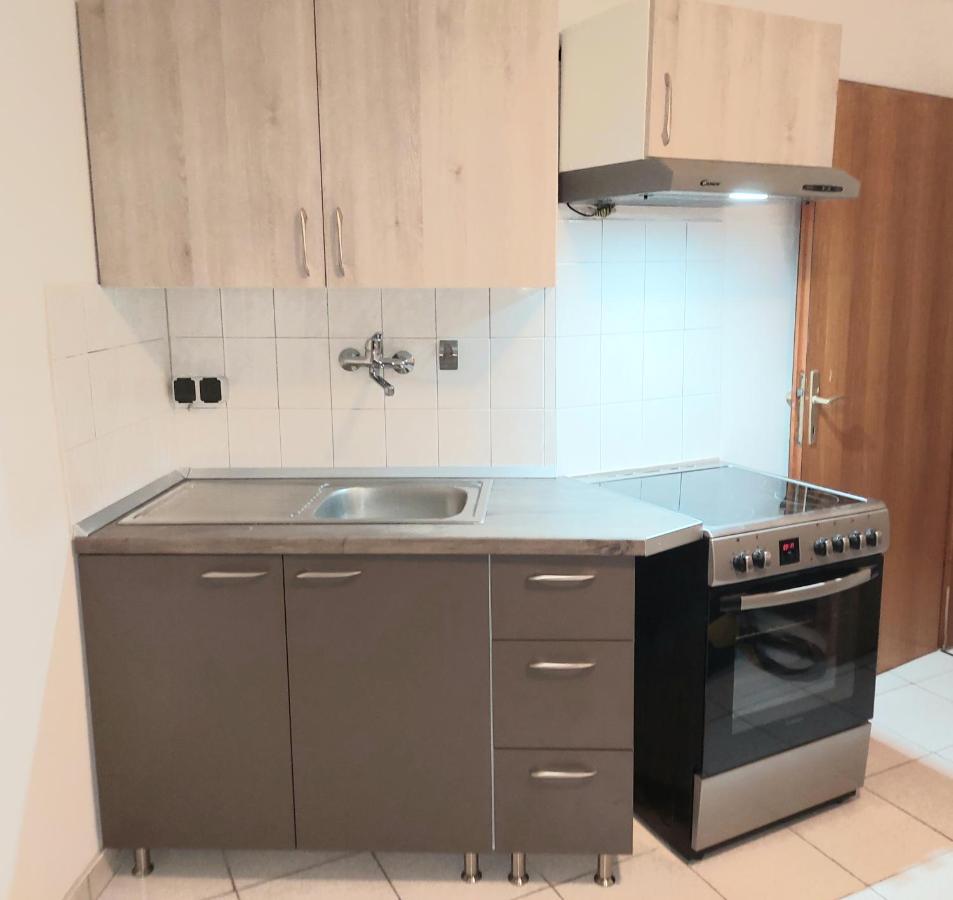 Apartmani Mujagic Batomalj Kültér fotó