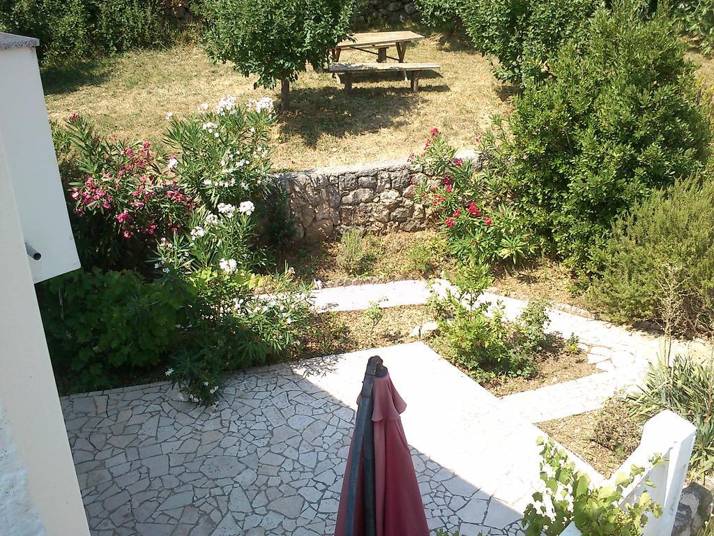 Apartmani Mujagic Batomalj Kültér fotó
