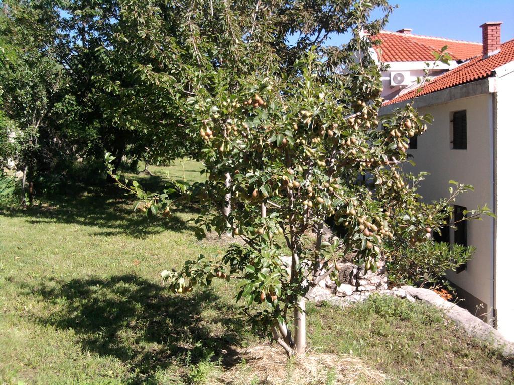 Apartmani Mujagic Batomalj Kültér fotó